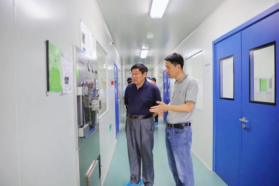 16232054658745956dcR.jpg 16232054658745956dcR.jpg