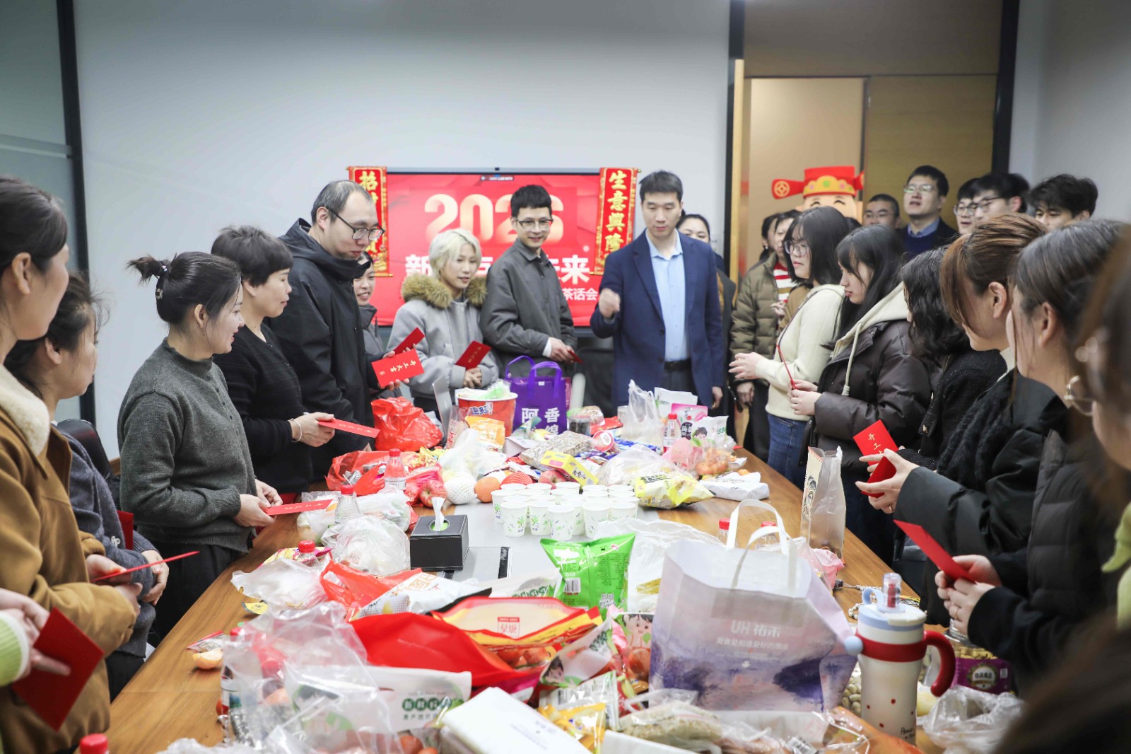 1771920582653168NZ1g.jpg EF1A7979.jpg